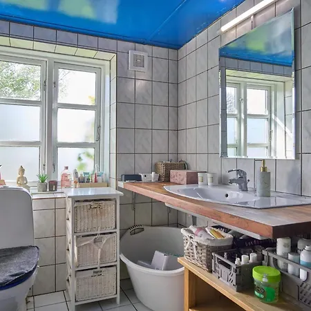 5 Person In Rønne