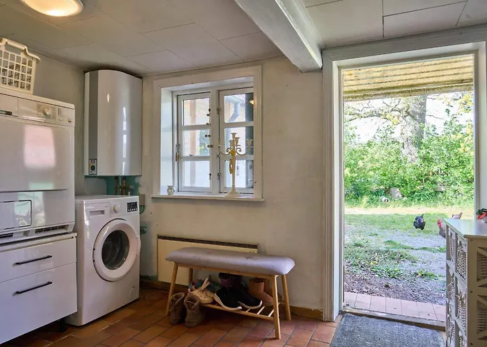 Casa vacanze 5 Person In Rønne